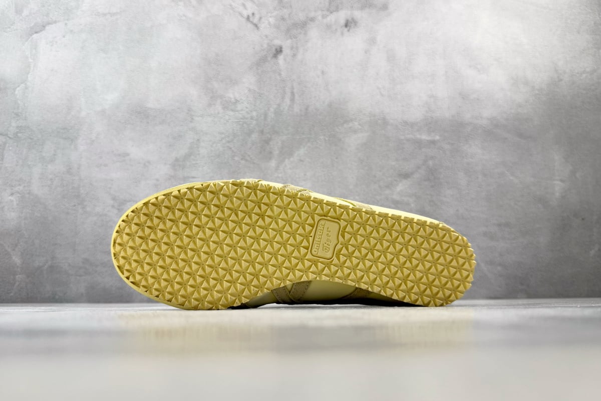 鬼塚虎 Onitsuka Tiger Mexico 66 黄色 鞋头实拍图