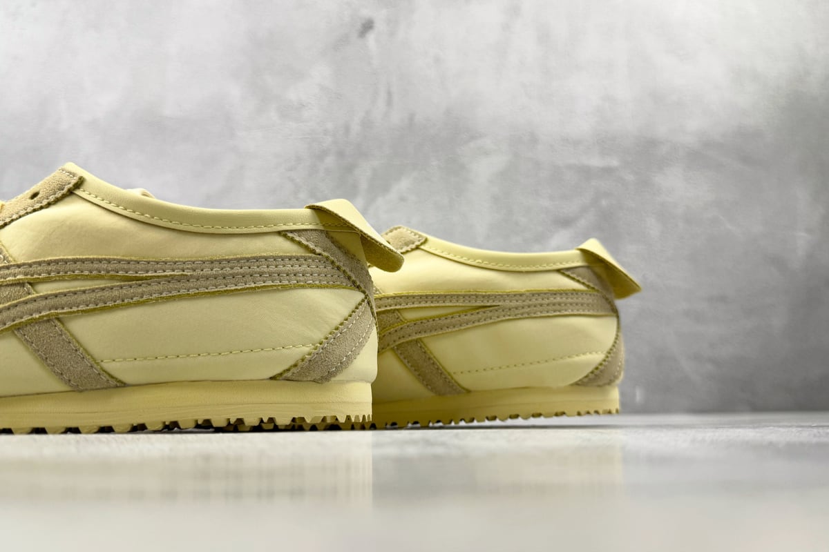 鬼塚虎 Onitsuka Tiger Mexico 66 黄色 上脚实拍图