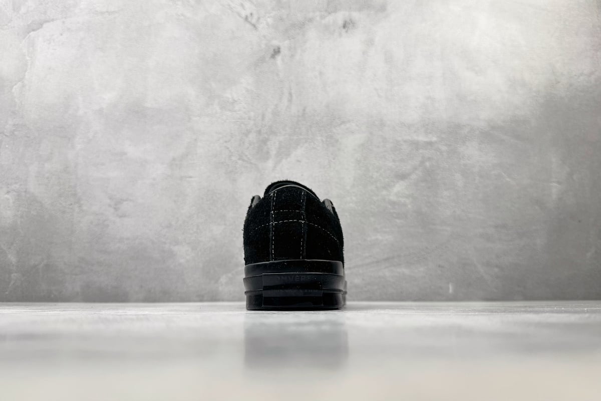 匡威 Converse one star Suede OX 黑白 细节实拍图