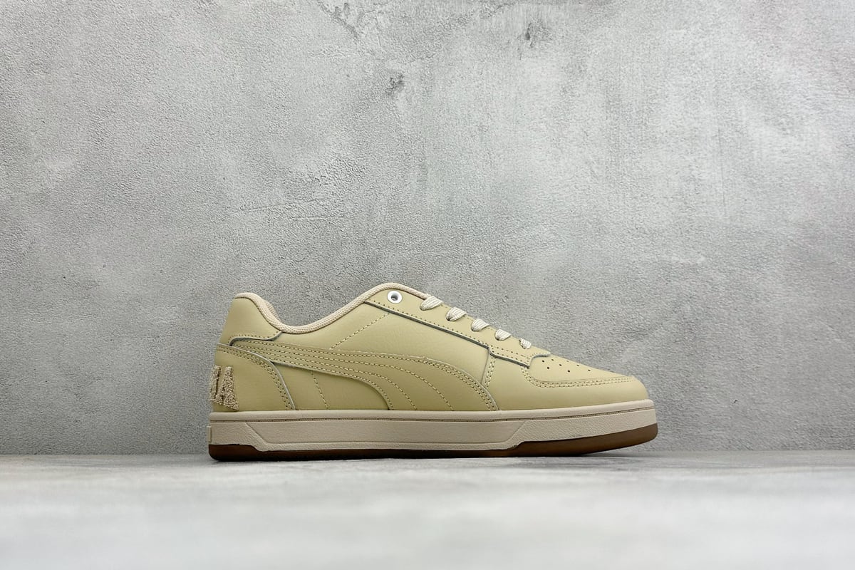 彪马 Puma Caven 2.0 Retro Club 防滑耐磨低帮德训板鞋 米棕 侧面实拍图