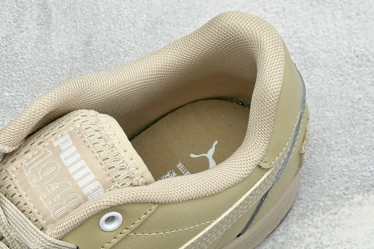 彪马 Puma Caven 2.0 Retro Club 防滑耐磨低帮德训板鞋 米棕 上脚实拍图