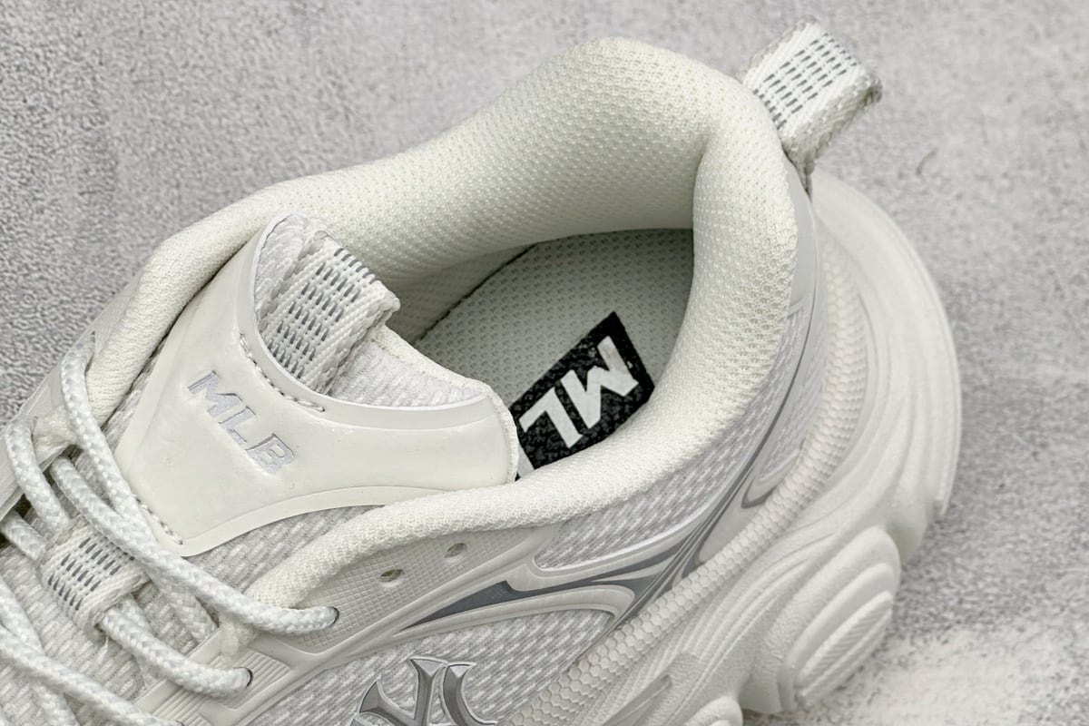 MLB Chunky Runner Basic 白 上脚实拍图