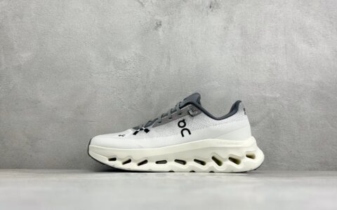 昂跑On Cloudtilt CL 舒适防滑耐磨低帮休闲城市通勤跑步鞋白黑纯原版本 货号：3WE10053247