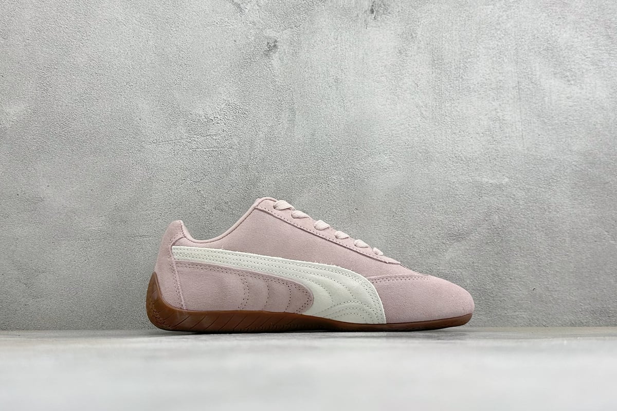 彪马 Puma Speedcet Etoile Wns 薄底德迅复古运动休闲赛车跑鞋 粉白 侧面实拍图