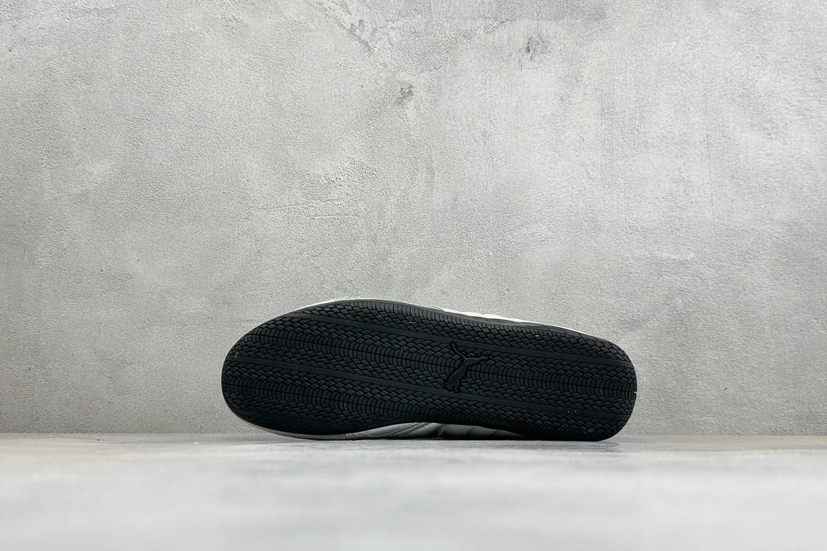 彪马 Puma Speedcet Etoile Wns 薄底德迅复古运动休闲赛车跑鞋 灰白黑 鞋头实拍图