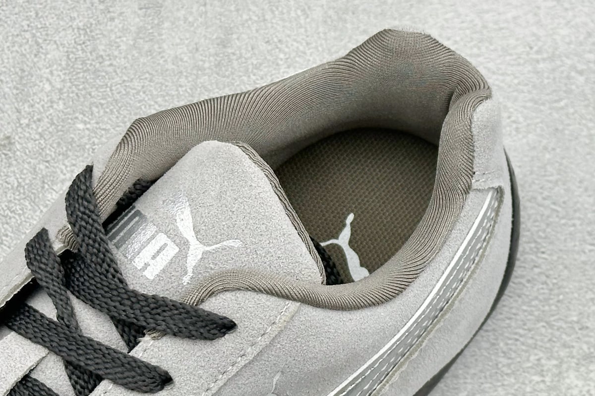 彪马 Puma Speedcet Etoile Wns 薄底德迅复古运动休闲赛车跑鞋 灰白黑 上脚实拍图
