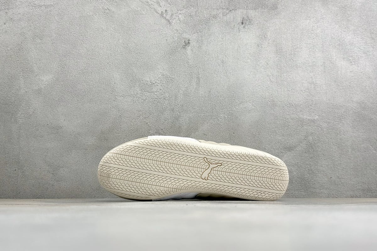 彪马 Puma Speedcet Etoile Wns 白橙 鞋头实拍图