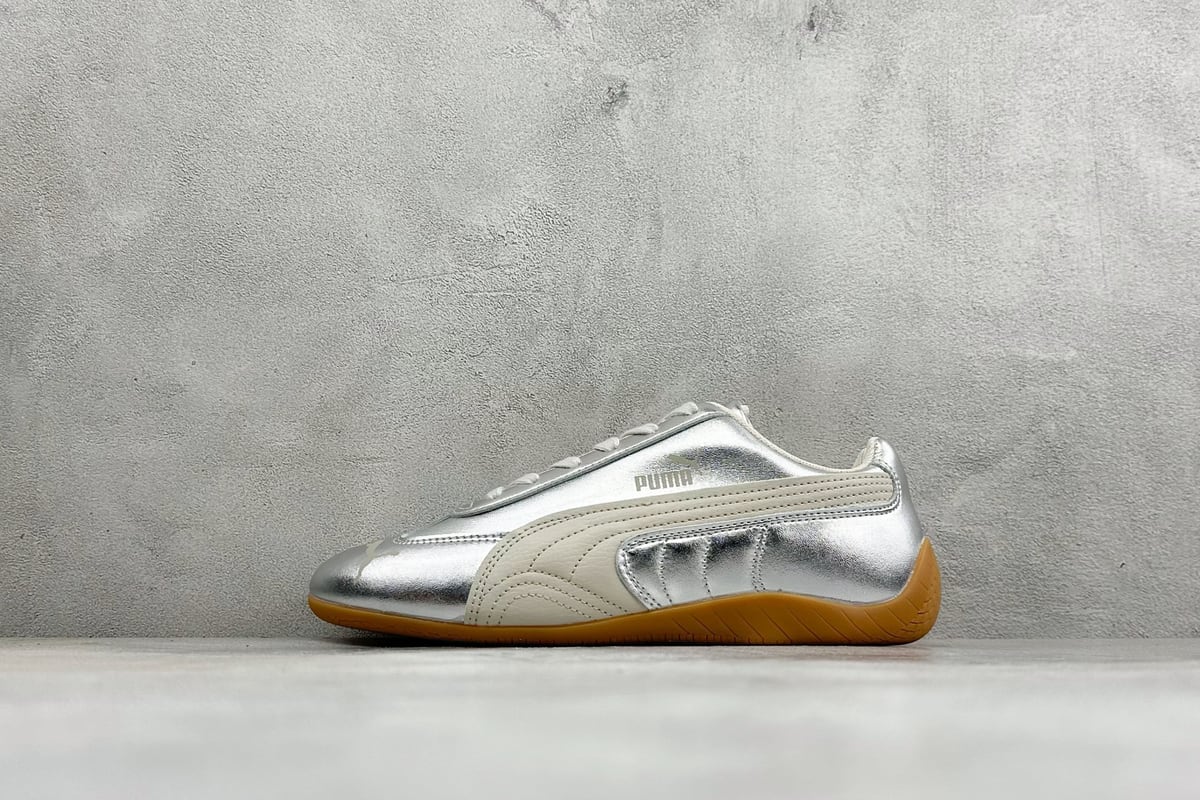 彪马 Puma Speedcet Etoile Wns 薄底德迅复古运动休闲赛车跑鞋 粉棕 正面实拍图