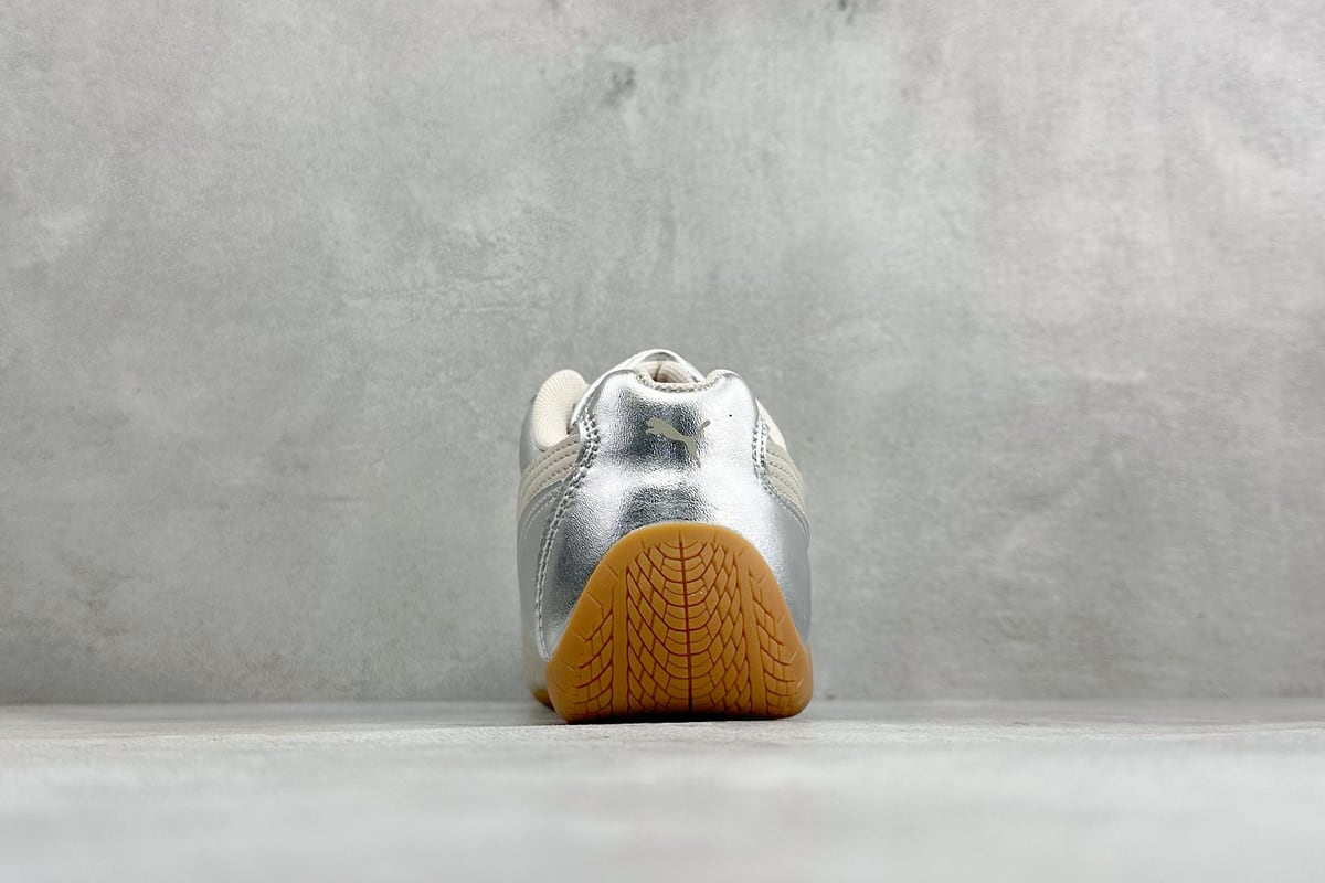彪马 Puma Speedcet Etoile Wns 薄底德迅复古运动休闲赛车跑鞋 粉棕 鞋底实拍图