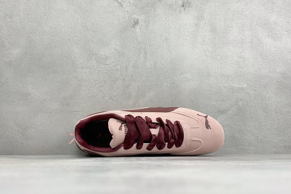 彪马 Puma Speedcet Etoile Wns 薄底德迅复古运动休闲赛车跑鞋 银白 背面实拍图