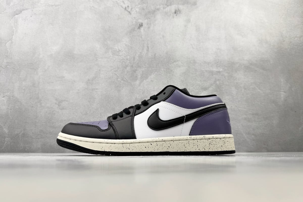 乔丹 Air Jordan 1 黑白紫蓝 正面实拍图