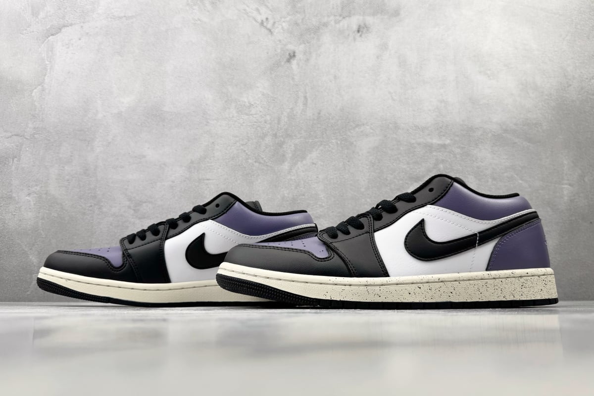 乔丹 Air Jordan 1 黑白紫蓝 鞋跟实拍图
