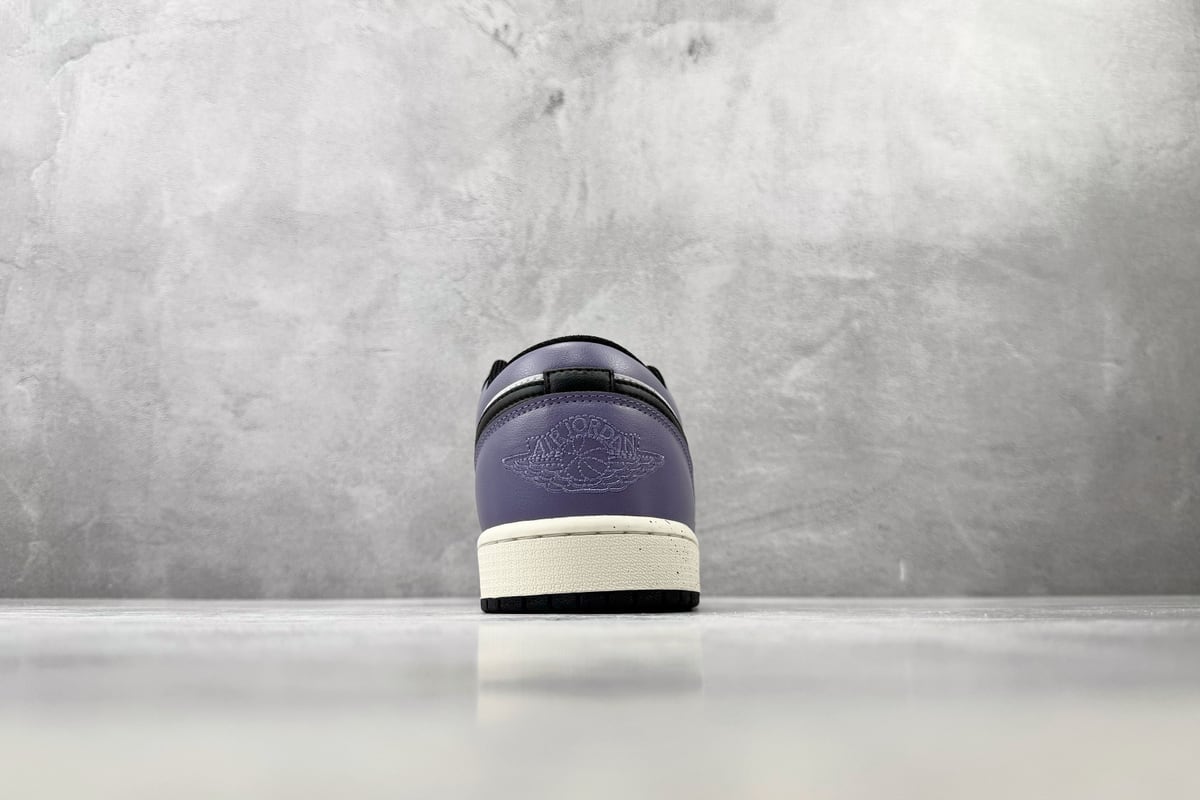 乔丹 Air Jordan 1 黑白紫蓝 细节实拍图