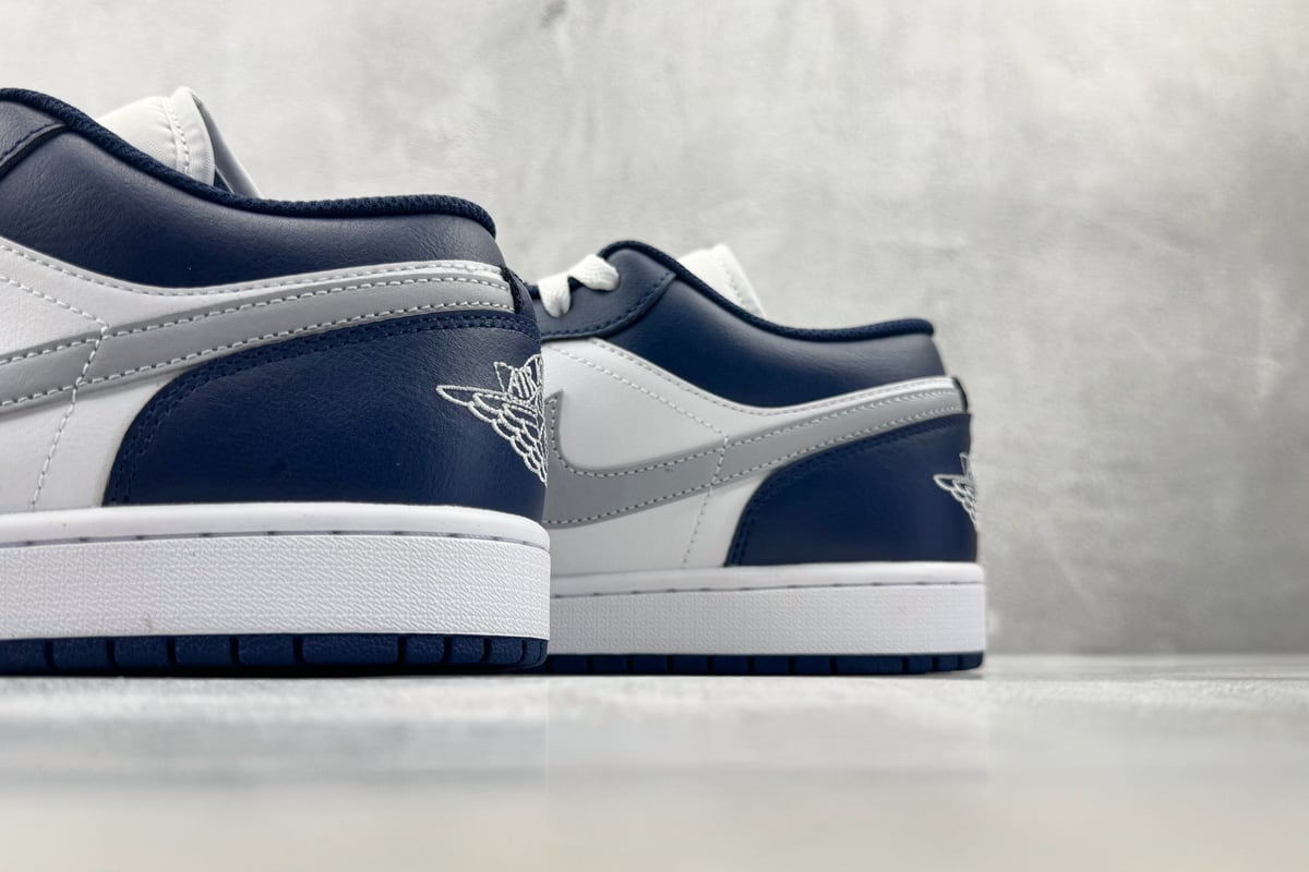 乔丹 Air Jordan 1 白蓝 上脚实拍图