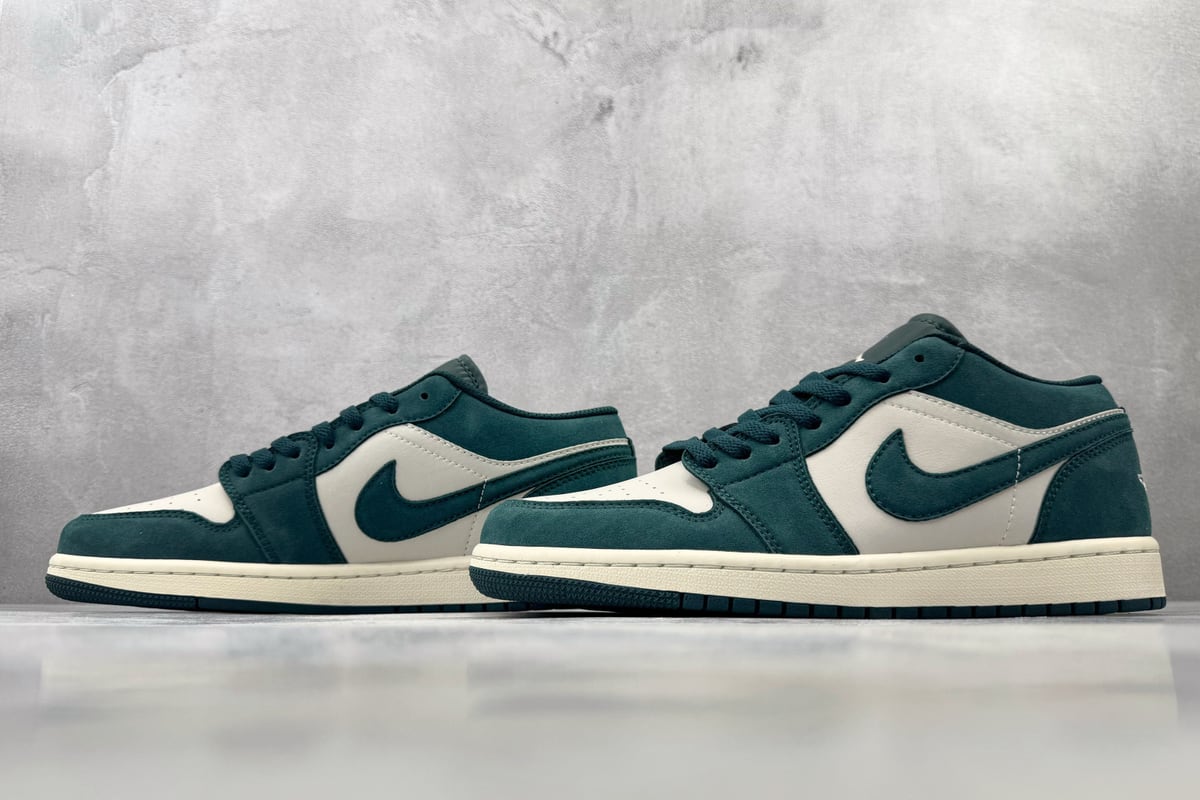 乔丹 Air Jordan 1 Low 白绿蓝 鞋跟实拍图