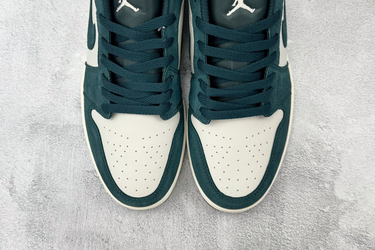 乔丹 Air Jordan 1 Low 白绿蓝 鞋标实拍图