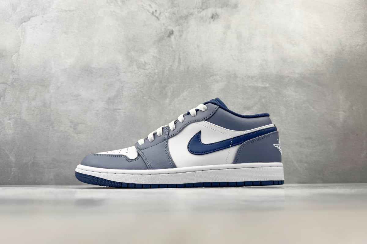 乔丹 Air Jordan 1 Low 海军蓝白 正面实拍图