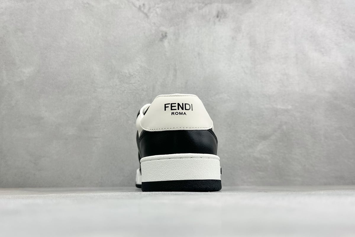 芬迪 FENDI Match 圆头厚底 低帮板鞋 Fendi 情侣款休闲鞋 独家定制 黑白 鞋底实拍图