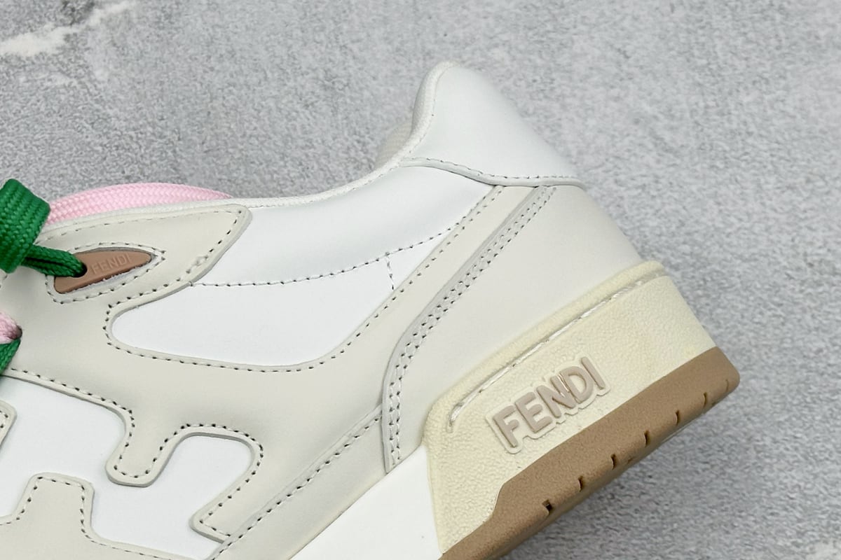 芬迪 FENDI Match 圆头厚底 低帮板鞋 Fendi 情侣款休闲鞋 独家定制 白绿粉 细节实拍图