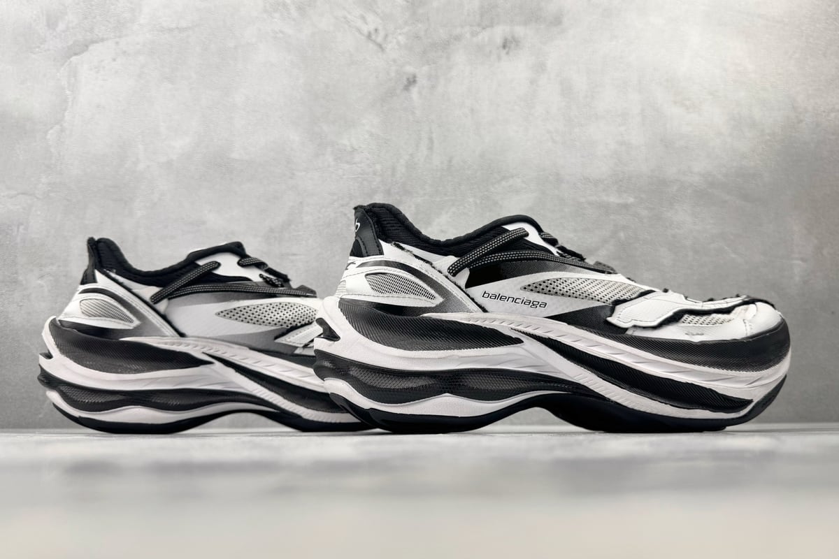 巴黎世家 Balenciaga Jet 最新 白黑 鞋底实拍图