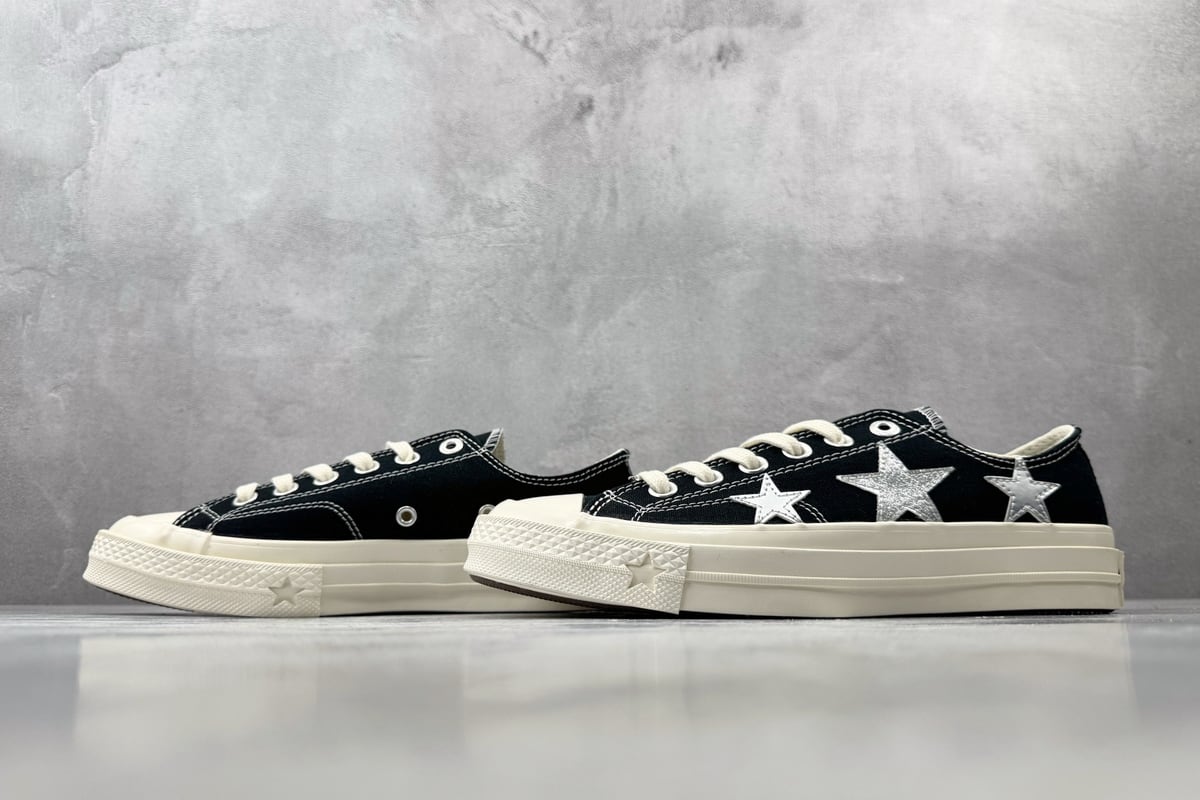 匡威 Converse CHUCK 70 X 星星印花 黑色 鞋跟实拍图