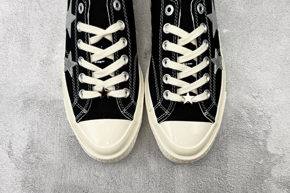 匡威 Converse CHUCK 70 X 星星印花 黑色 鞋标实拍图