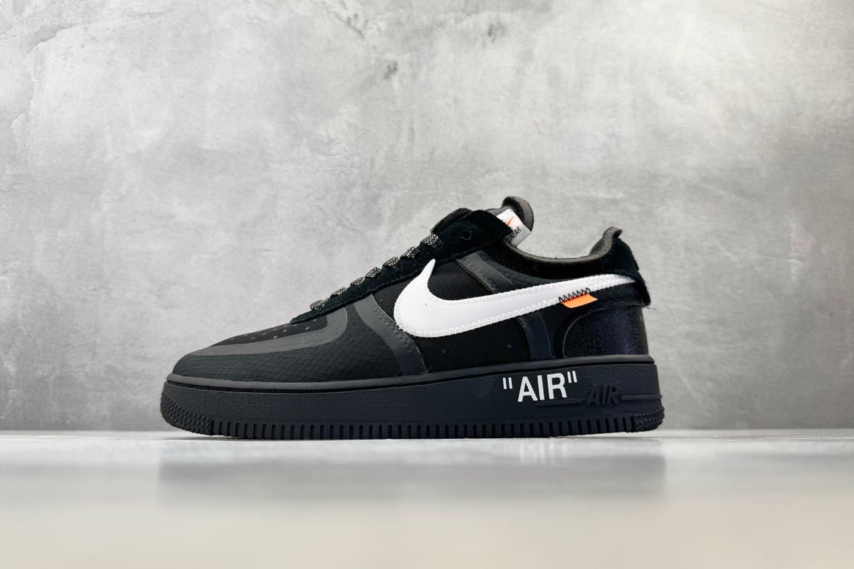 耐克 Nike x OFF-WHITE Air Force 1 Black 黑白 正面实拍图