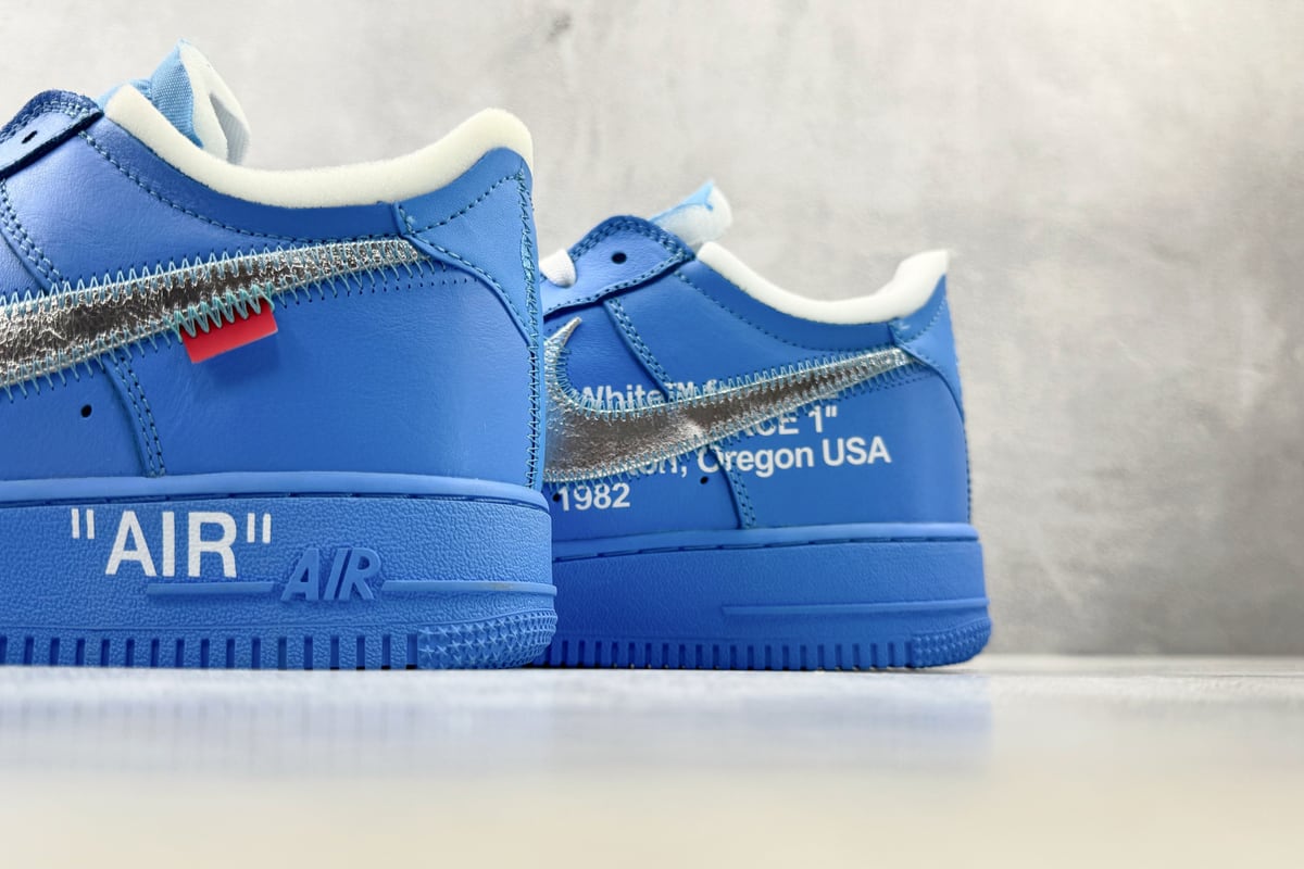 耐克 Nike OFF-WHITE x Air Force 1 07 "MCA" 蓝 上脚实拍图