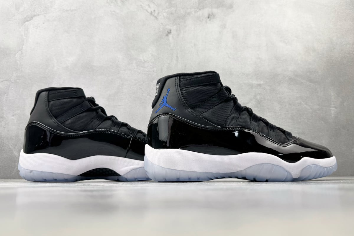 乔丹 Air Jordan 11 頂級純原 黑白 鞋底实拍图