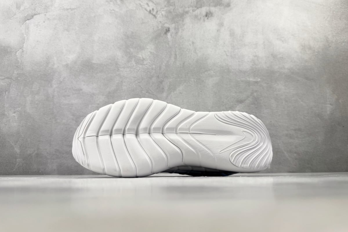 耐克 Nike 纯白 鞋头实拍图