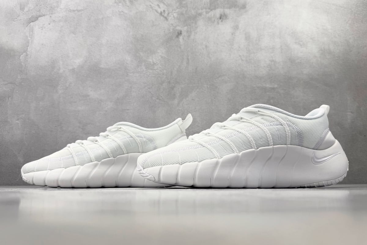 耐克 Nike 纯白 鞋跟实拍图