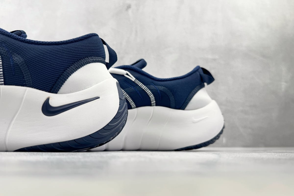 耐克 Nike 白蓝 上脚实拍图