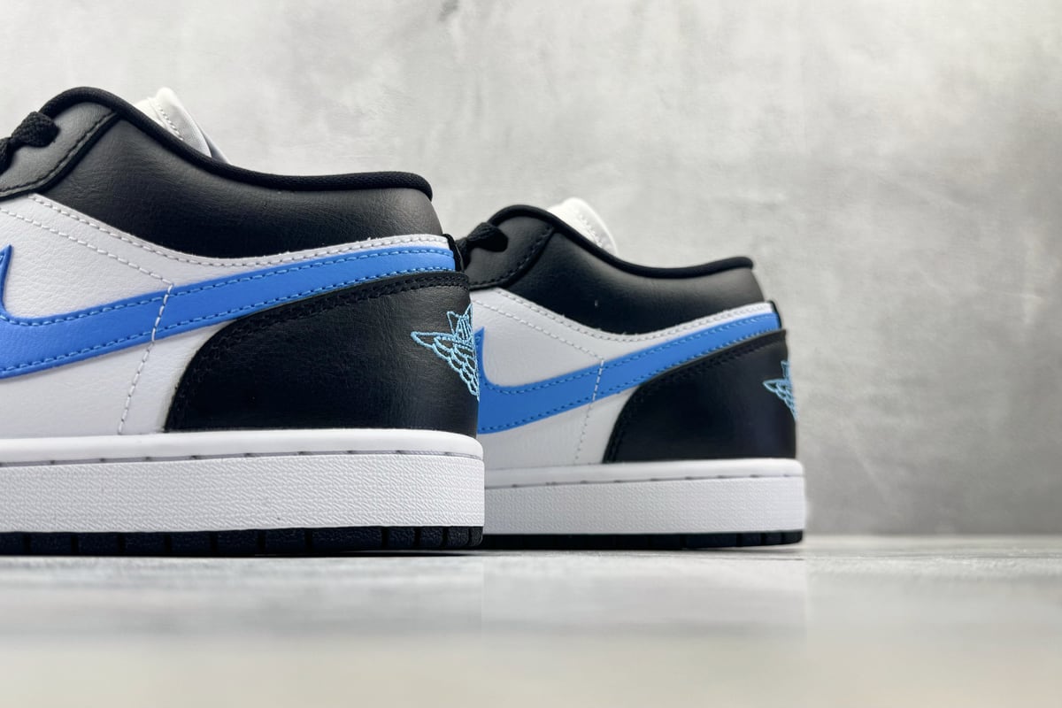 乔丹 Air Jordan 1 low "university blue" 黑白蓝 上脚实拍图