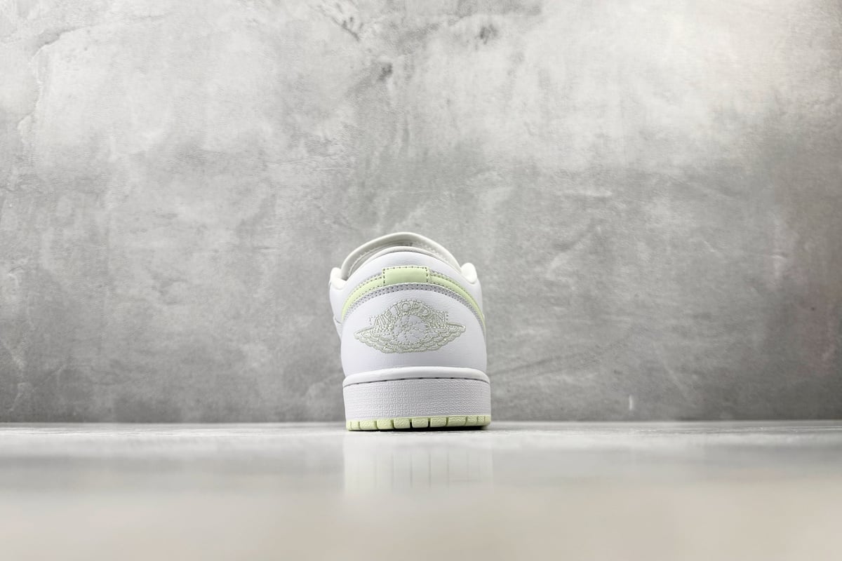 乔丹 Air Jordan 1 黄白绿 细节实拍图