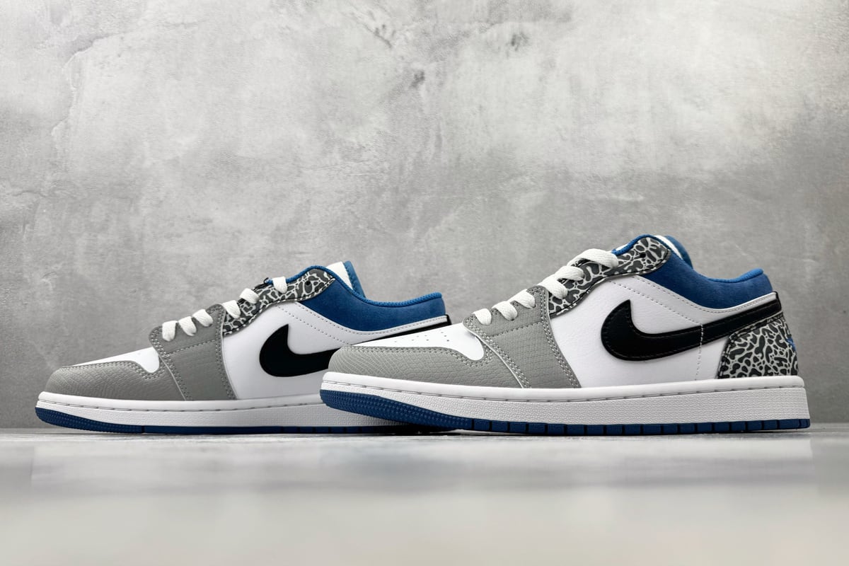 乔丹 Air Jordan 1 批次 白蓝黑 鞋跟实拍图