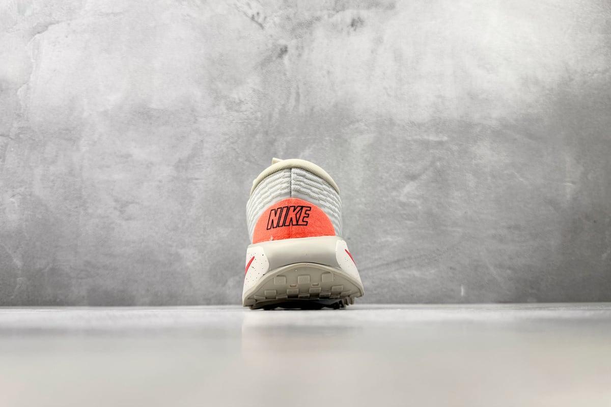 耐克 Nike Motiva 白红橙 细节实拍图