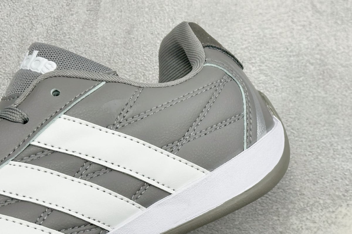 阿迪达斯 Adidas Originals Adiracer 2026 灰白 细节实拍图