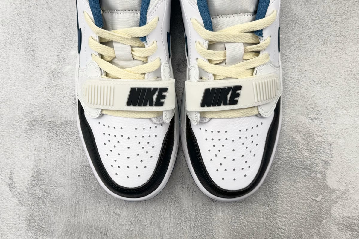 乔丹 Air Jordan Legacy 312 白蓝 鞋标实拍图