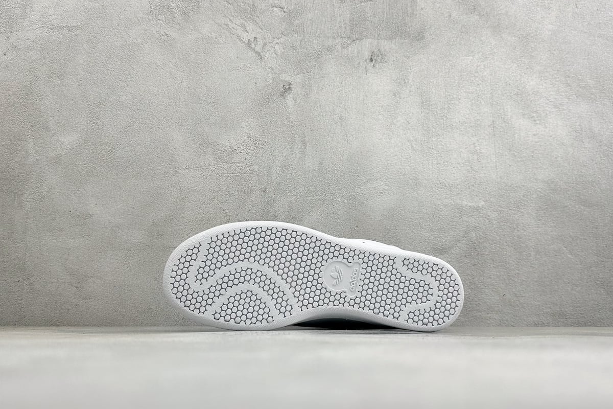 阿迪达斯 Adidas Stan Smith 80s 史密斯经典休闲板鞋 白 鞋头实拍图