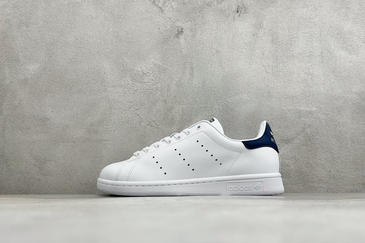 阿迪达斯 Adidas Stan Smith 80s 史密斯经典休闲板鞋 白蓝 正面实拍图