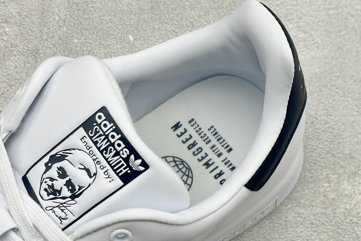 阿迪达斯 Adidas Stan Smith 80s 史密斯经典休闲板鞋 白蓝 上脚实拍图