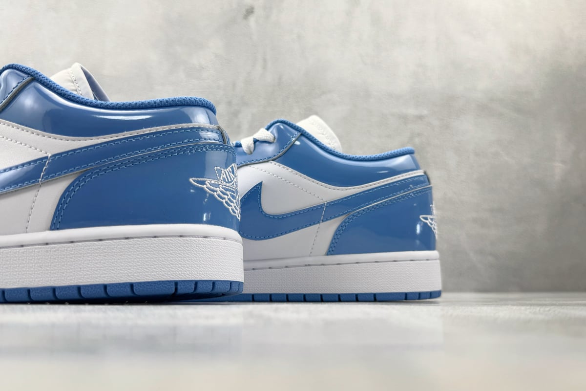 乔丹 Air Jordan 1 Legend Blue 蓝色 上脚实拍图