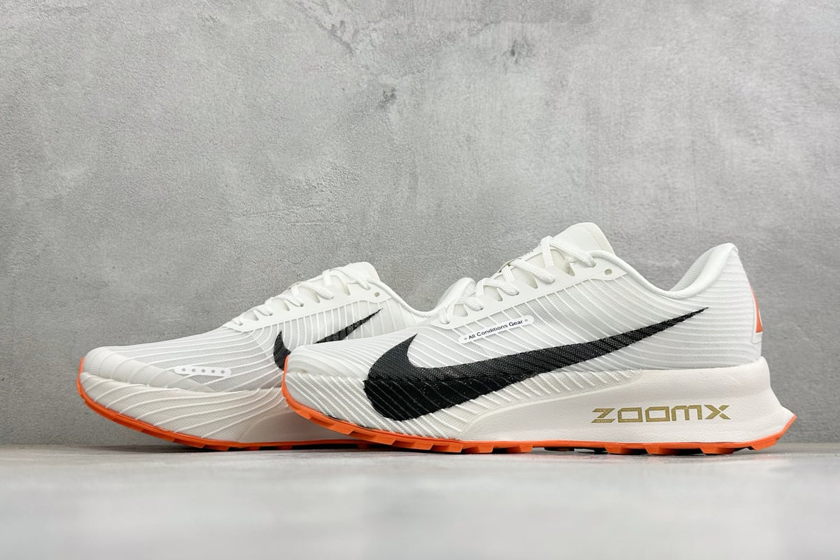 耐克 Nike Zoomx ACG Ultrafly Trail 越野跑步鞋 白橙 鞋跟实拍图