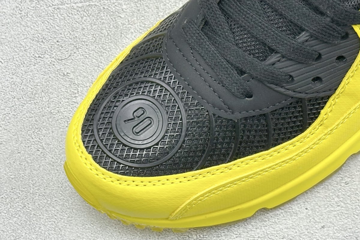 耐克 Nike Air Max 90 复古气垫跑鞋 黄黑 鞋标实拍图