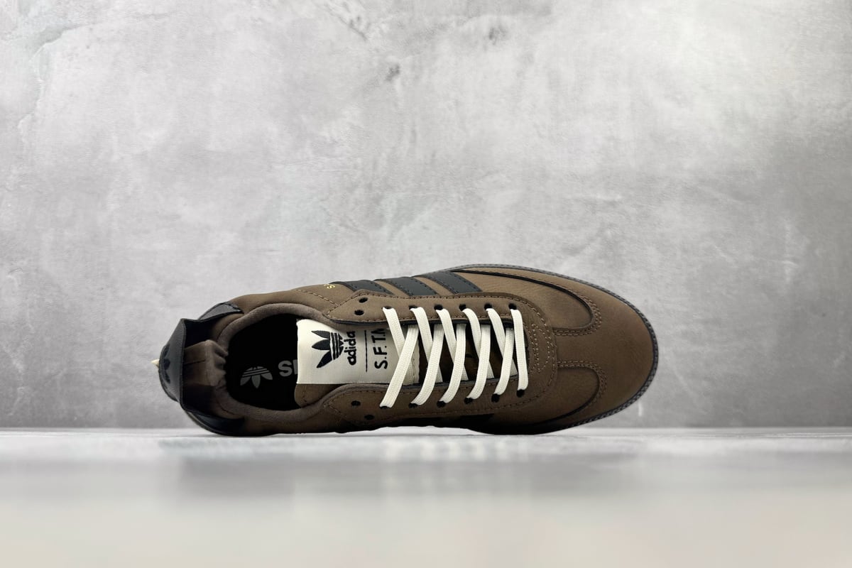 阿迪达斯 Adidas originals × SONG FOR THE MUTE 棕黑白 背面实拍图