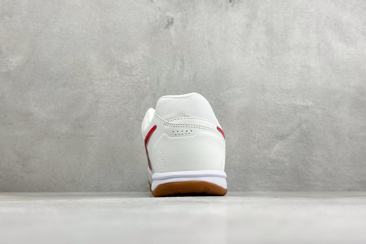 耐克 Nike GATO 低帮生活休闲鞋 白 鞋底实拍图