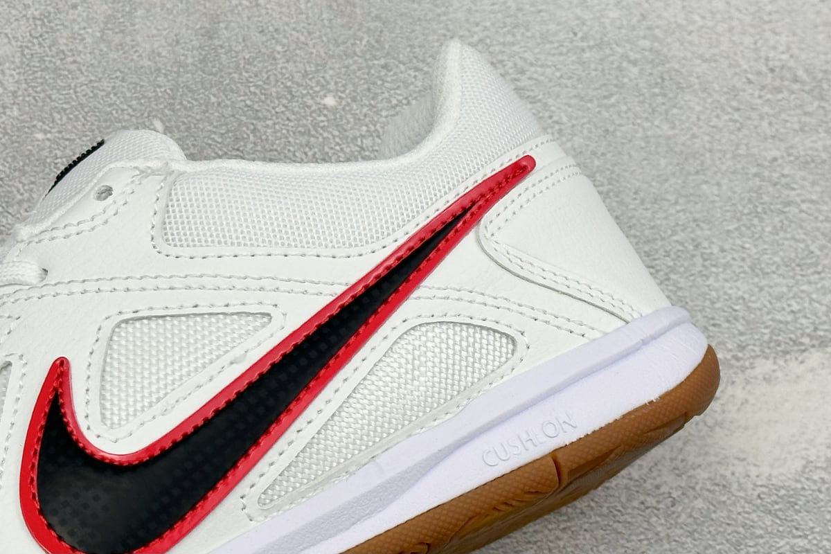 耐克 Nike GATO 低帮生活休闲鞋 白 细节实拍图