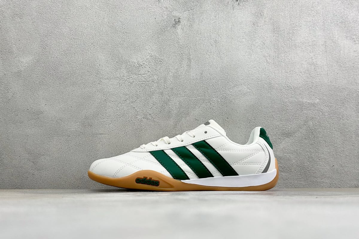 阿迪达斯 Adidas Originals Adiracer 2026 白绿 正面实拍图