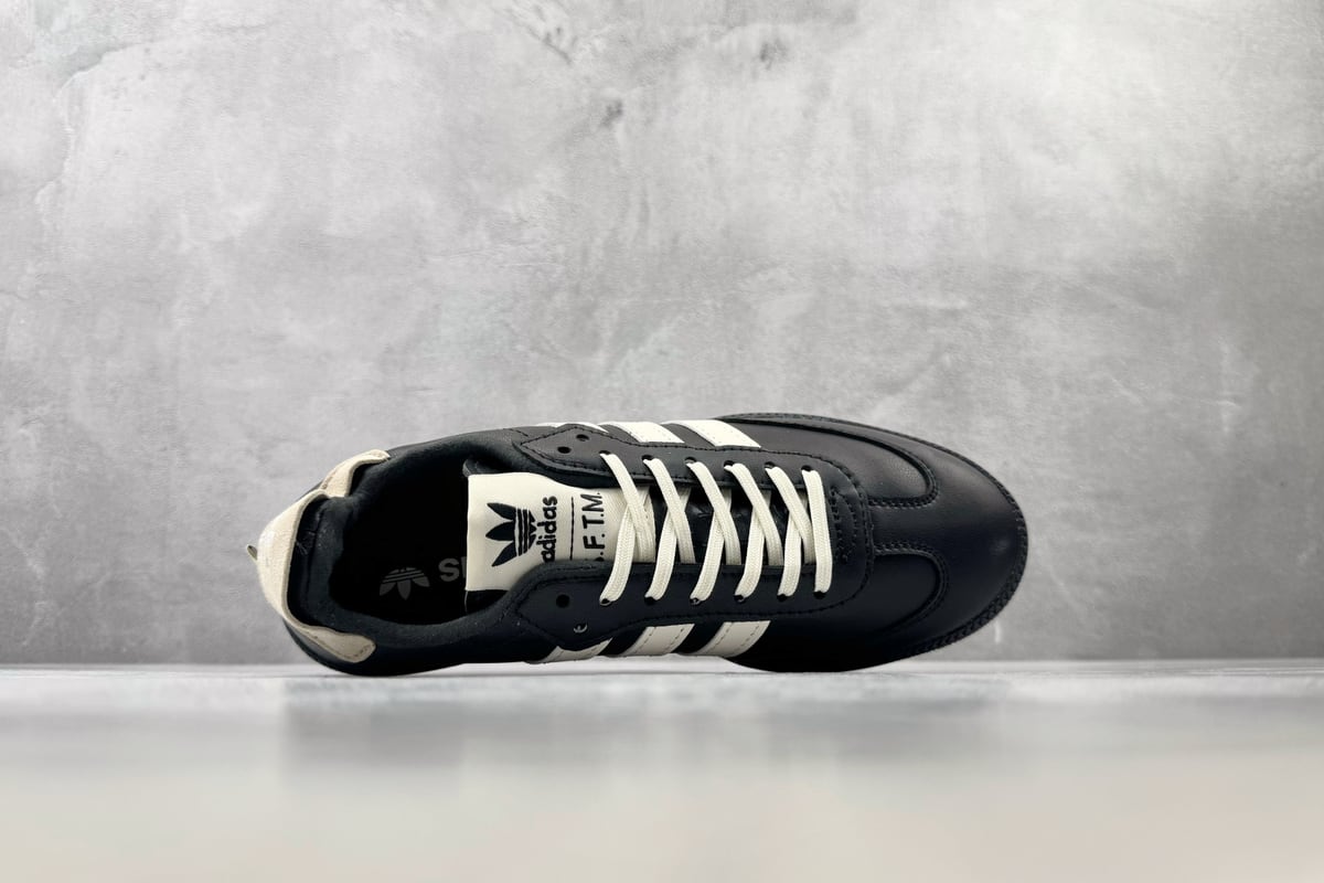阿迪达斯 Adidas originals × SONG FOR THE MUTE 黑白 背面实拍图