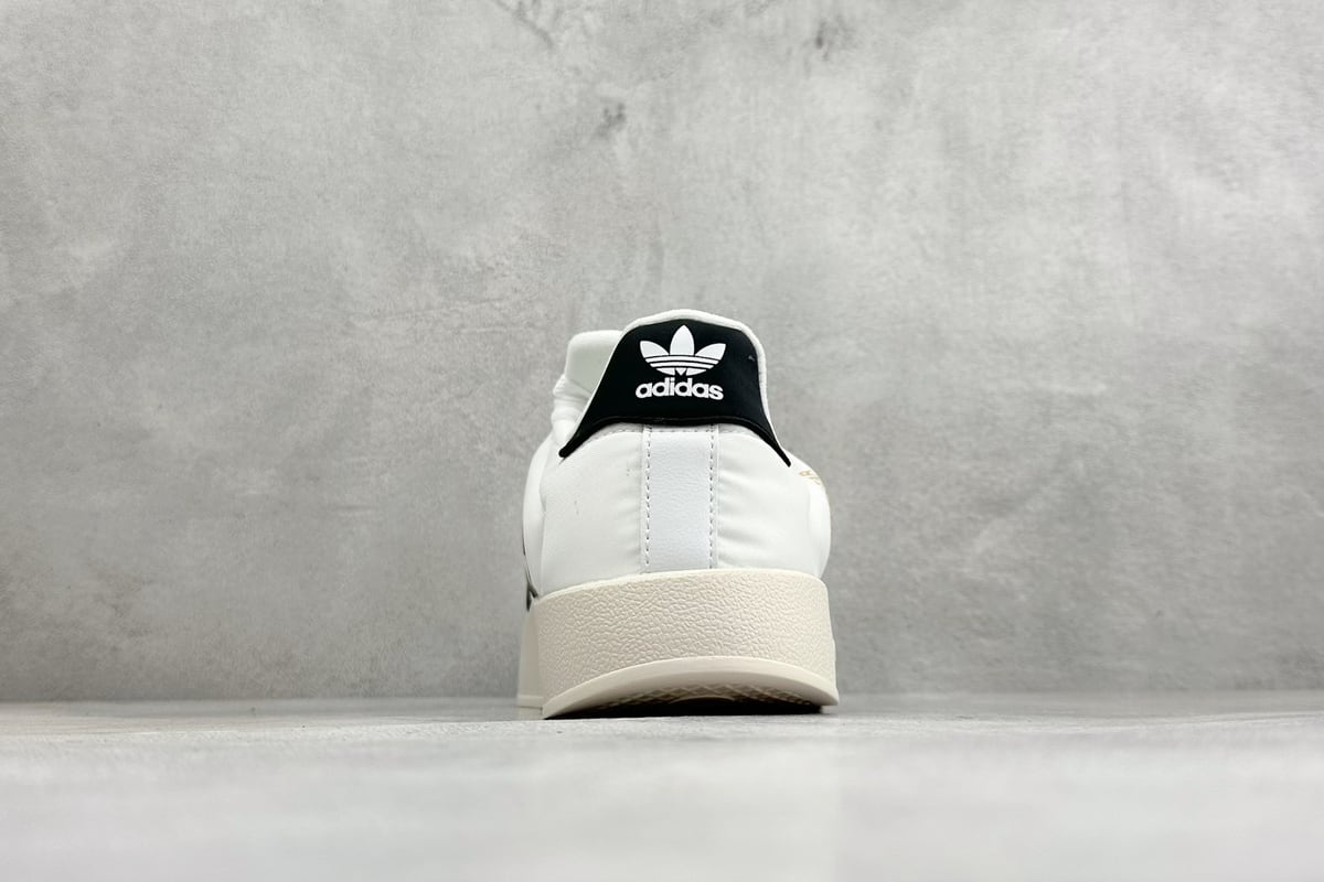 阿迪达斯 Adidas Originals Puffylette 黑白 鞋底实拍图